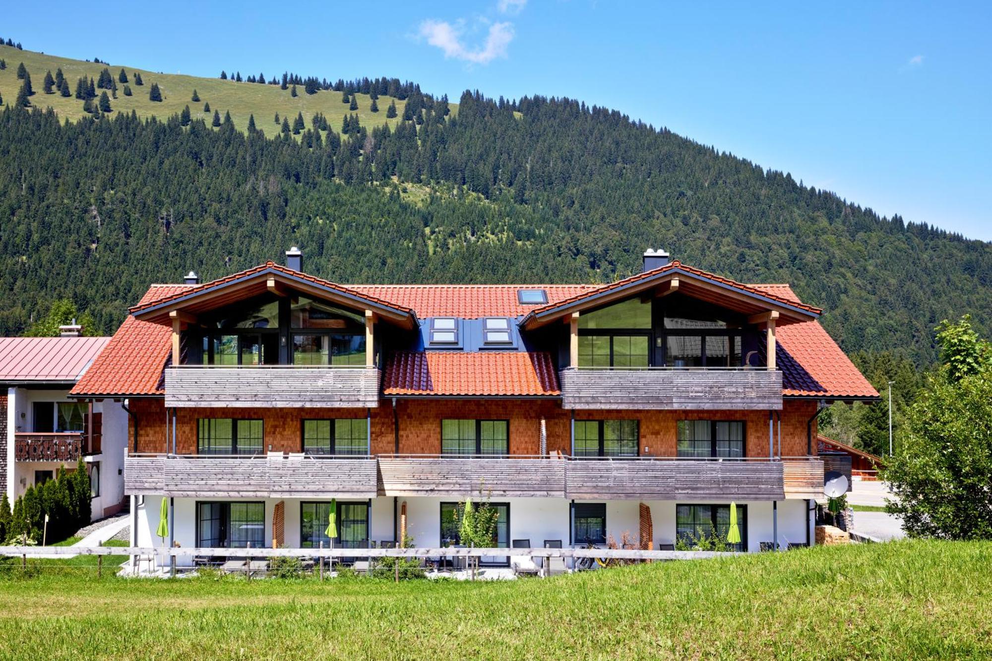 Alpin Lodges - Moderne Appartements Mit Zugang Zu 3000 Qm Spa Panoramahotel Oberjoch Бад-Хинделанг Экстерьер фото