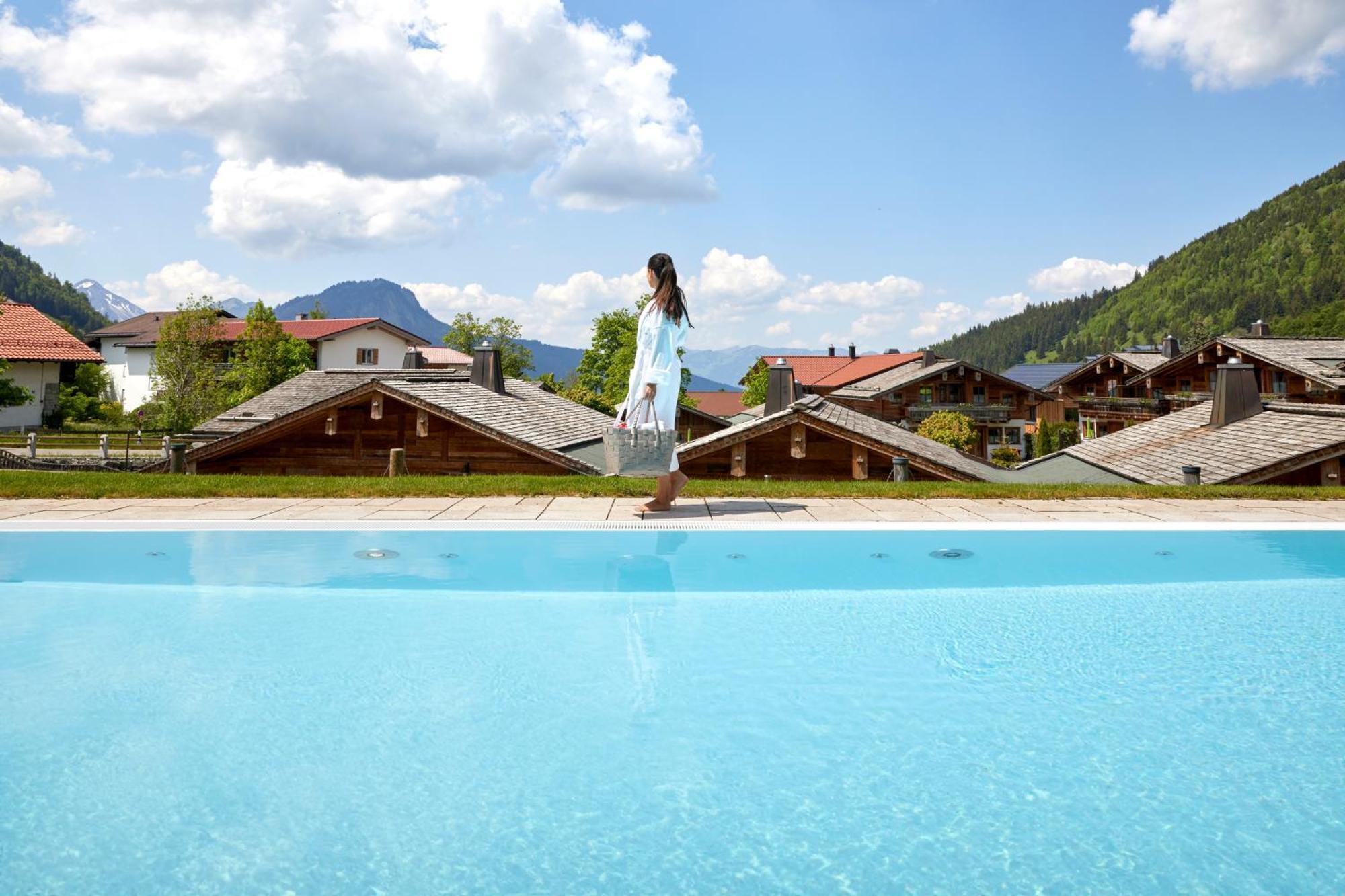 Alpin Lodges - Moderne Appartements Mit Zugang Zu 3000 Qm Spa Panoramahotel Oberjoch Бад-Хинделанг Экстерьер фото